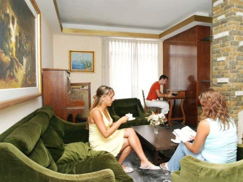 אל ארנל Hotel Iris - Only Adults מראה חיצוני תמונה