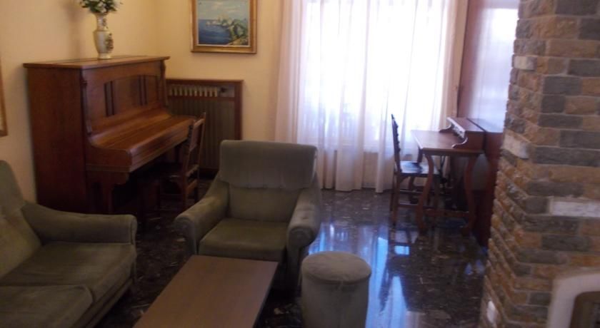 אל ארנל Hotel Iris - Only Adults מראה חיצוני תמונה