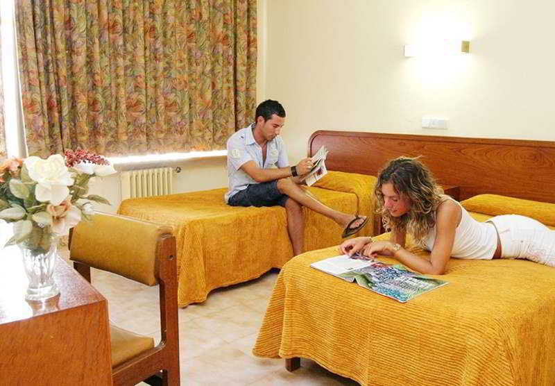 אל ארנל Hotel Iris - Only Adults מראה חיצוני תמונה